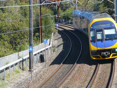 Train approaching tascott station